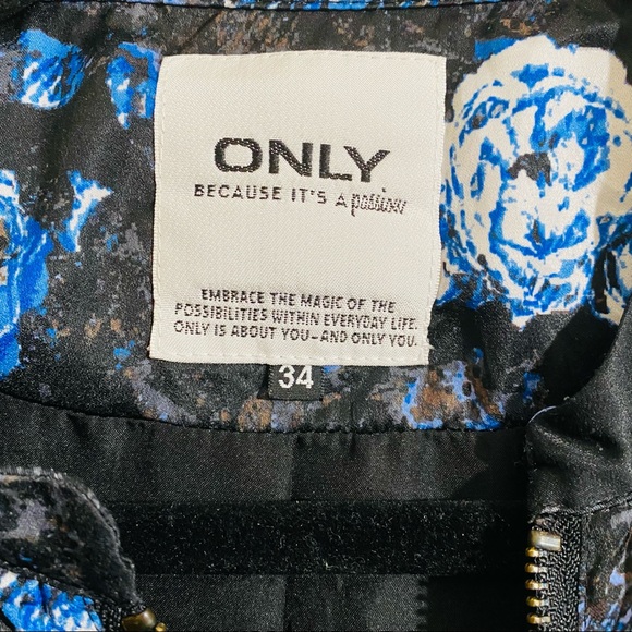 Floral Bomber Jacket Silky Lightweight Trendy EU sizing 34 (S) - Picture 4 of 12